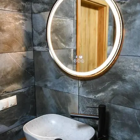 Apartment Redbrick Center V *